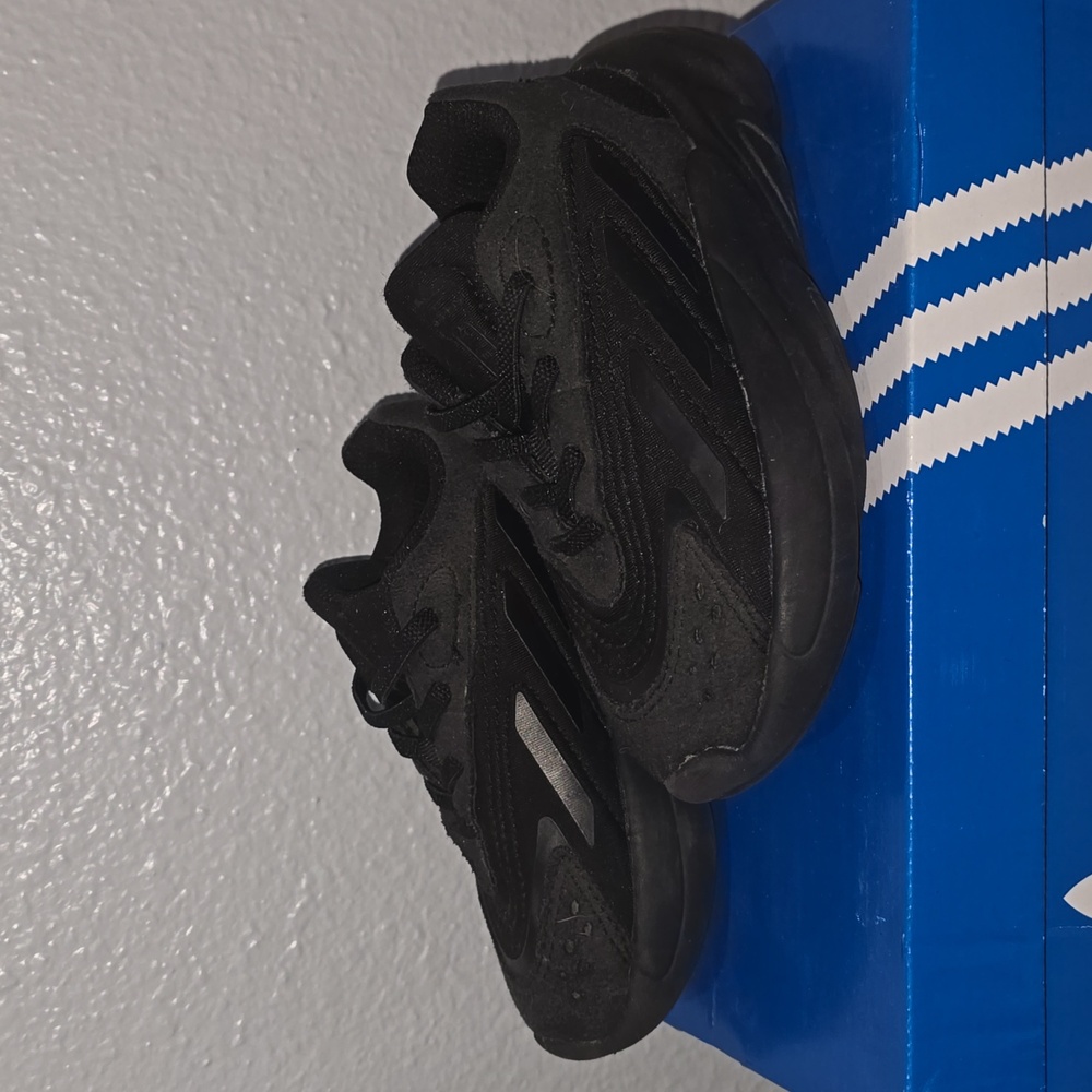 Toddler ozelia Adidas